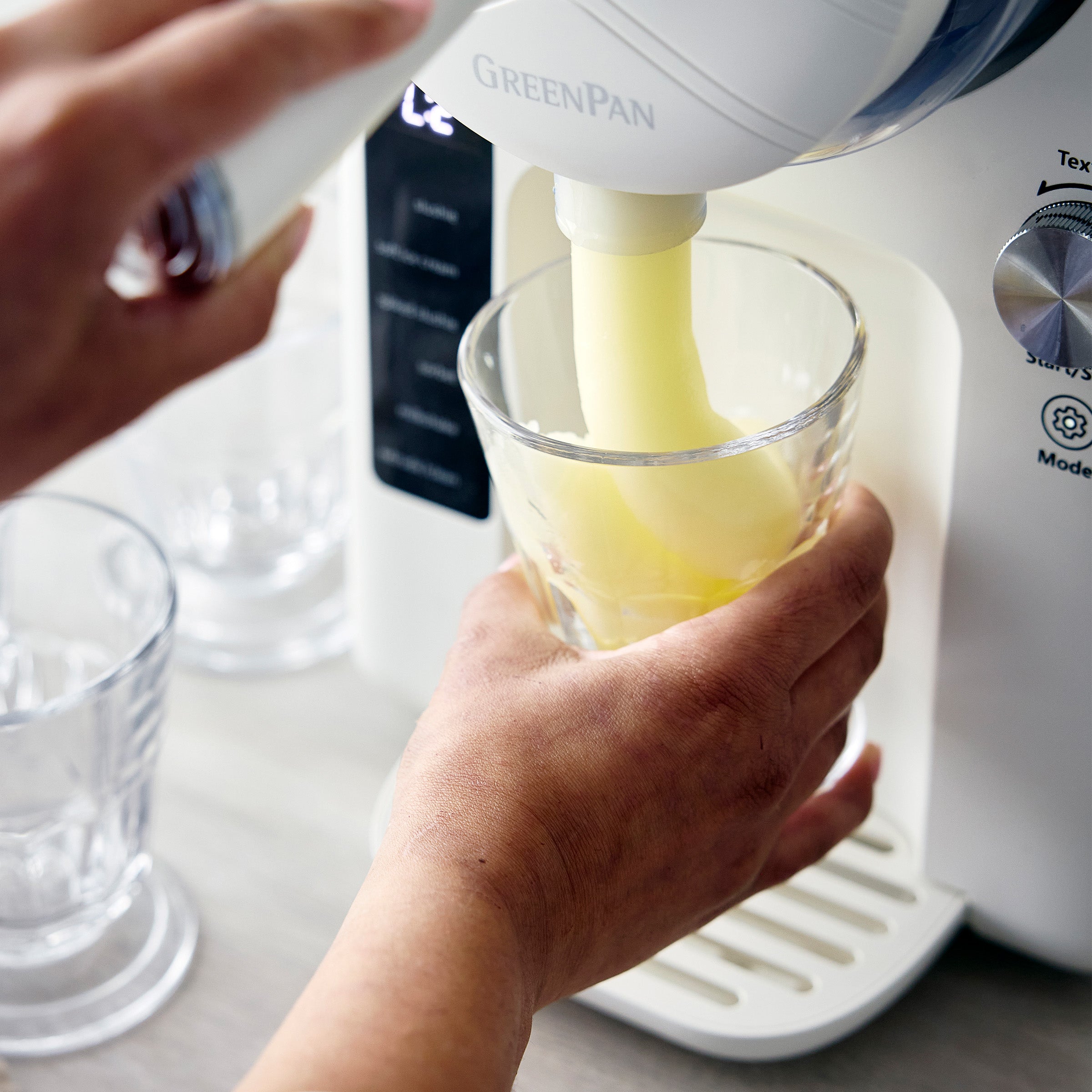 Frost Ice Cream & Frozen Drink Maker | Cream