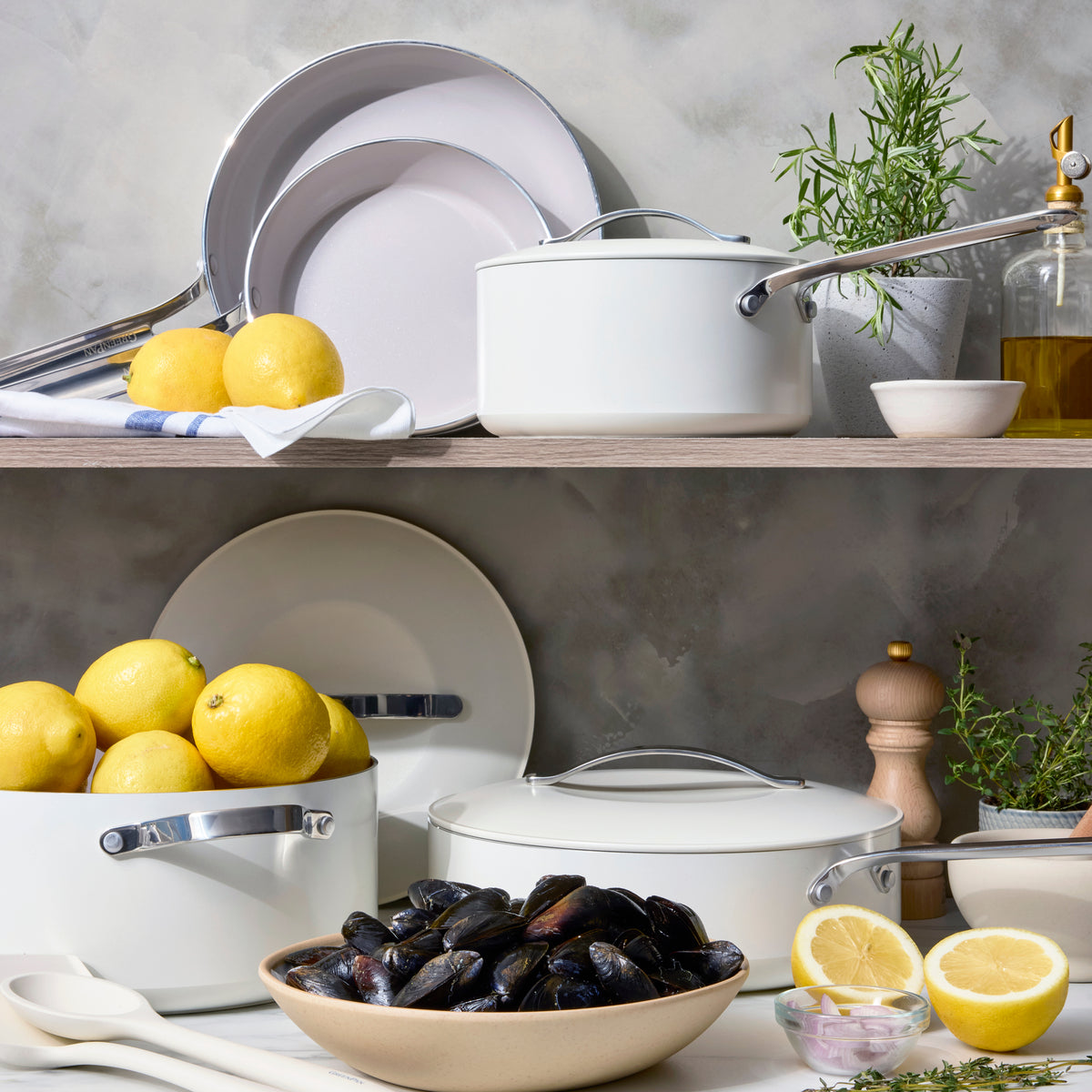 Nova Ceramic Nonstick 10-Piece Cookware Set | Cream