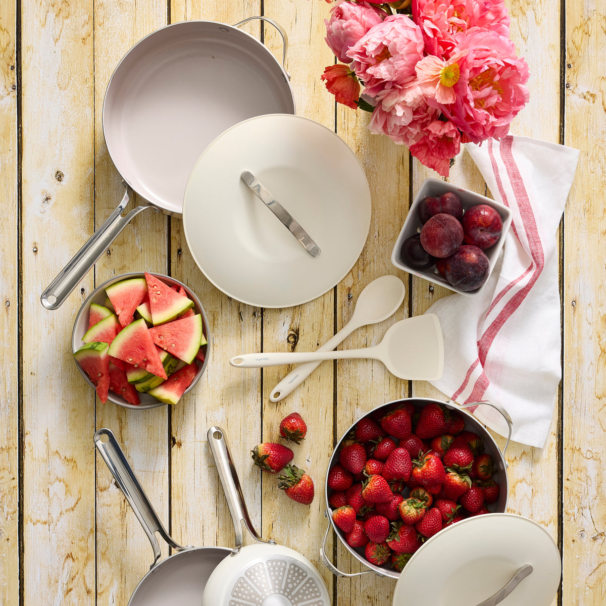 Nova Ceramic Nonstick 10-Piece Cookware Set | Cream