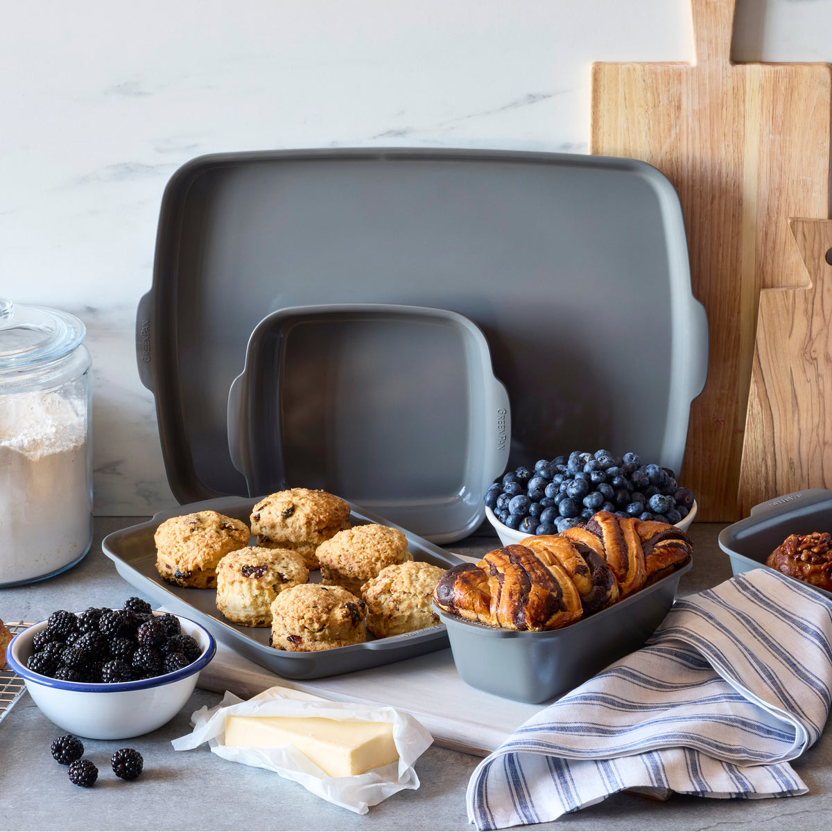 Premiere Ovenware Ceramic Nonstick 18" x 13" Half Sheet Pan