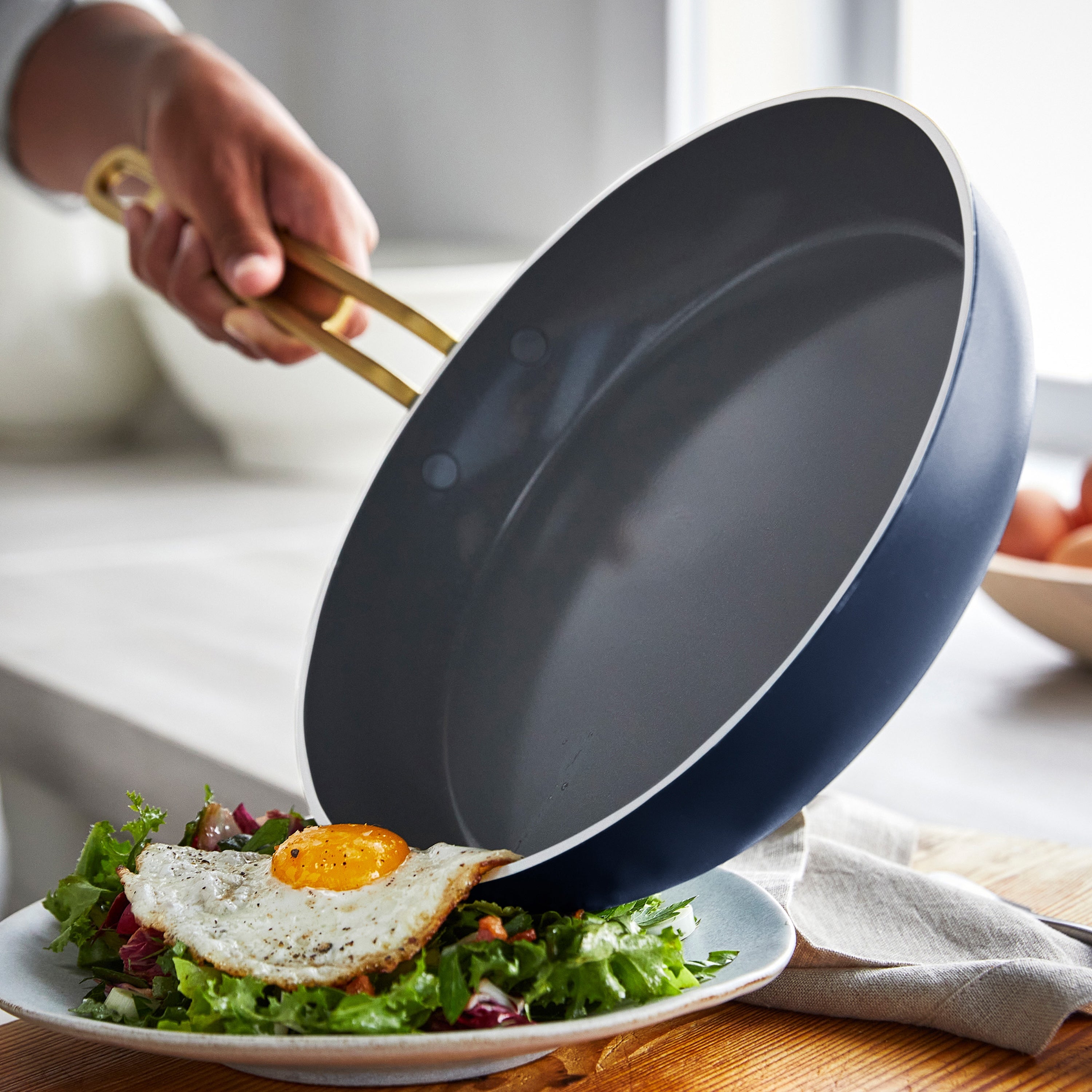 Stanley Tucci™ Ceramic Nonstick 4-Piece Frypan Set with The Tucci Cookbook | Marino Blue